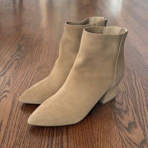 Steve Madden Tan Ankle Boots